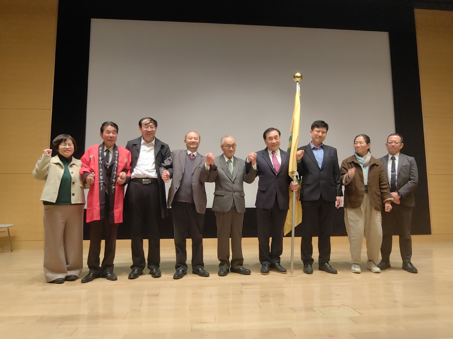 1763108966484487.jpg 微信圖片_20251113044818_1427_18.jpg